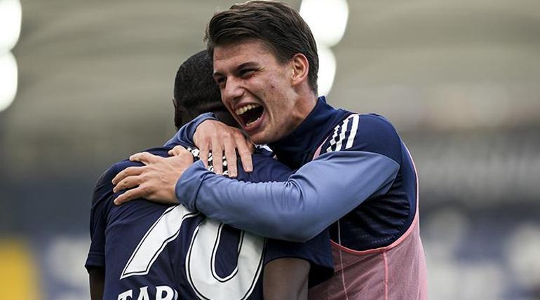 Sarıyer, Vanspor’u 9 kişiyle geçti