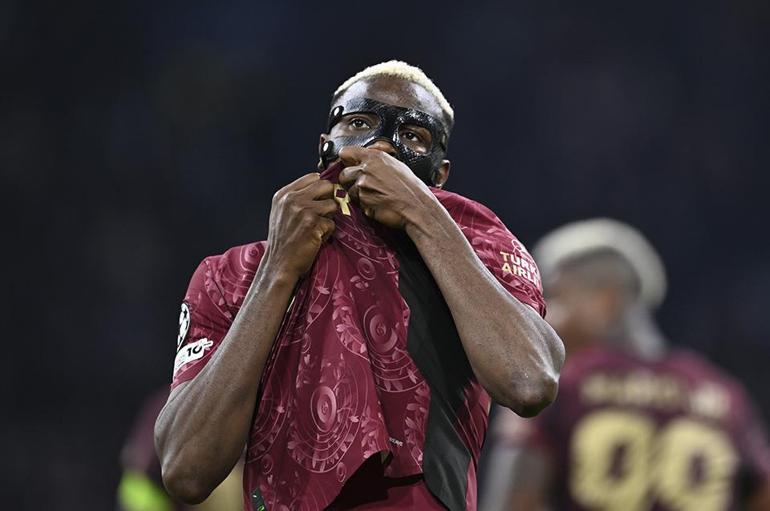 Avrupa devlerinin Osimhen pişmanlığı Galatasarayın kapısını çalmaya hazırlanıyorlar...