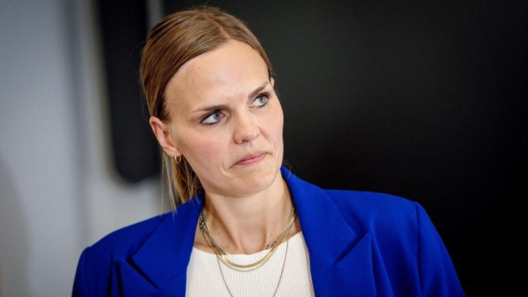 Sanal medyayla ilgili önemli adım: 15 yaş altına erişim sınırı geliyor