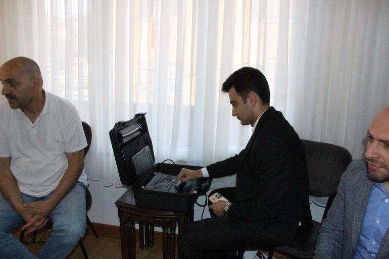 CUMHURİYETLE AYNI YAŞTA: 01.03.1923 tarihinde doğdu Meryem Ninenin kimliği yenilendi