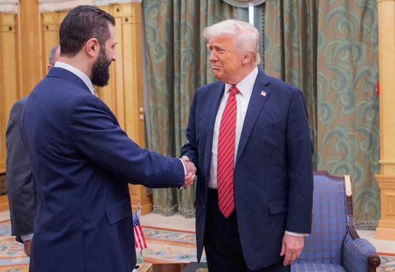 Şara, Trump ile görüşmek için ABDde: Bir ilk gerçekleşecek