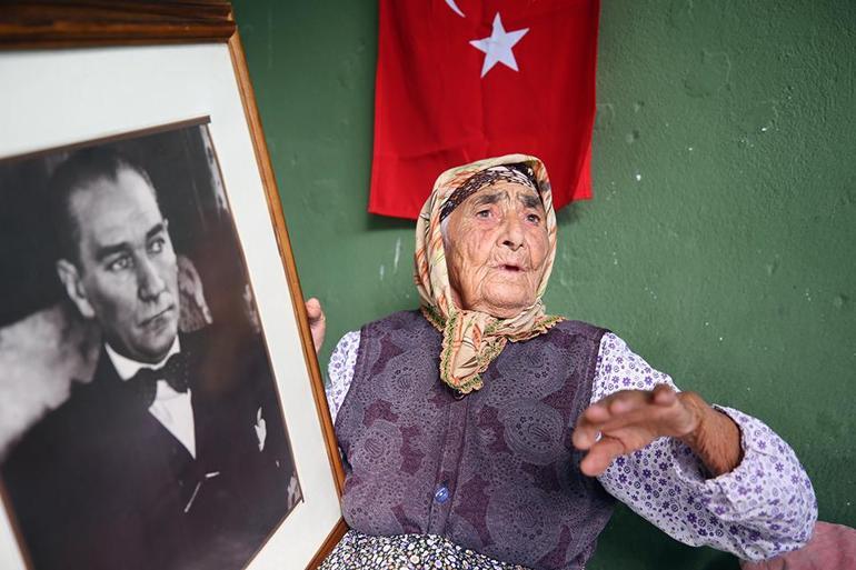 Cennet ninenin Atatürk sevgisi: Vefatını 15 yaşında duydu, şiirini 87 Yıldır Unutmadı