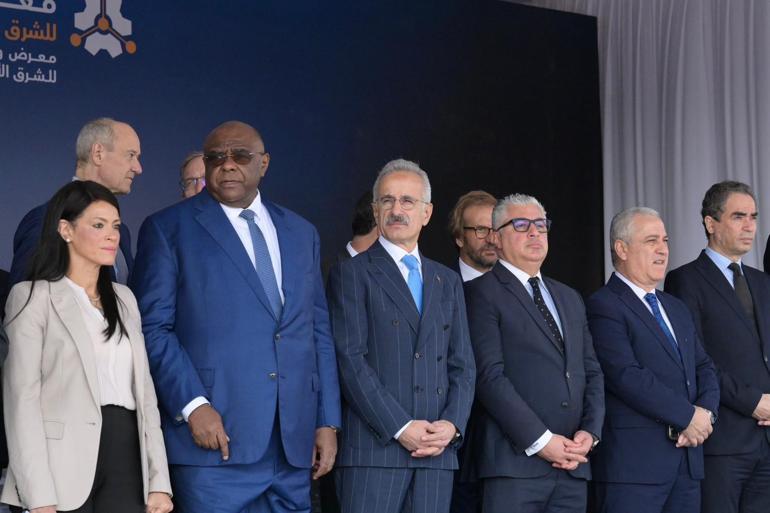 Bakan Uraloğlundan Mısır temasları