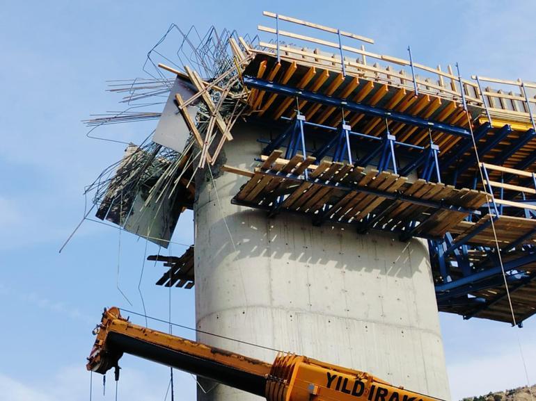 4 işçi hayatını kaybetti