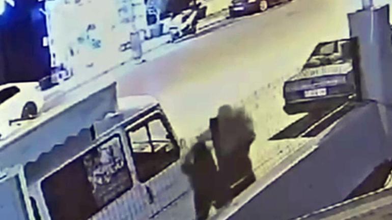  Gözaltına alındı