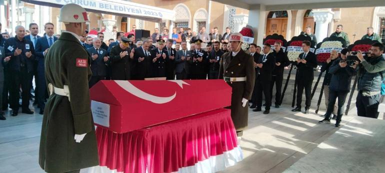 Kahramanlara veda Türkiye şehitlerini uğurladı