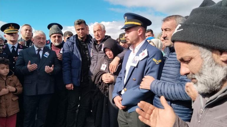 Kahramanlara veda Türkiye şehitlerini uğurladı