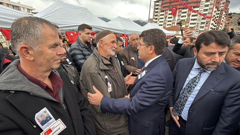 Kahramanlara veda Türkiye şehitlerini uğurladı