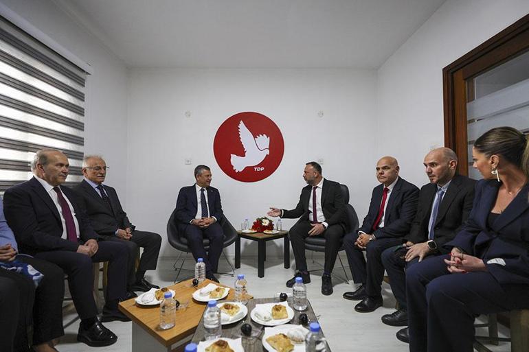CHP Genel Başkanı Özel, KKTC’de