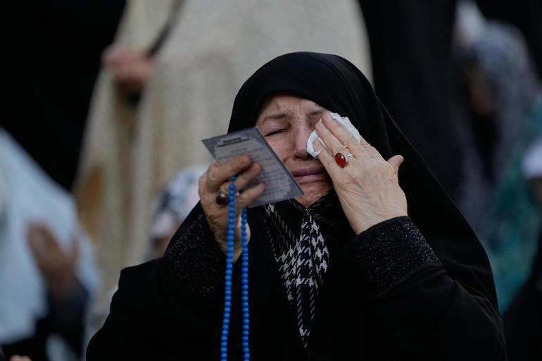 İranda su krizi derinleşiyor: Halk gözyaşlarıyla yağmur için dua etti