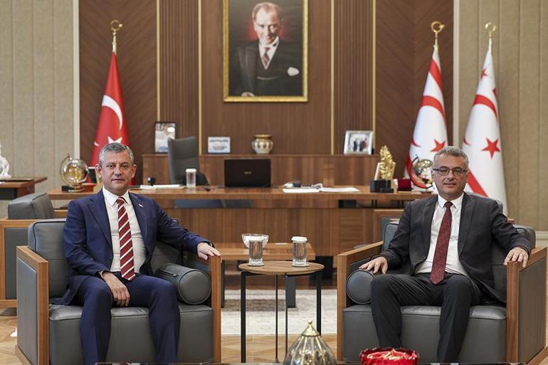 CHP Genel Başkanı Özel, KKTC Cumhurbaşkanı Erhürmanı ziyaret etti