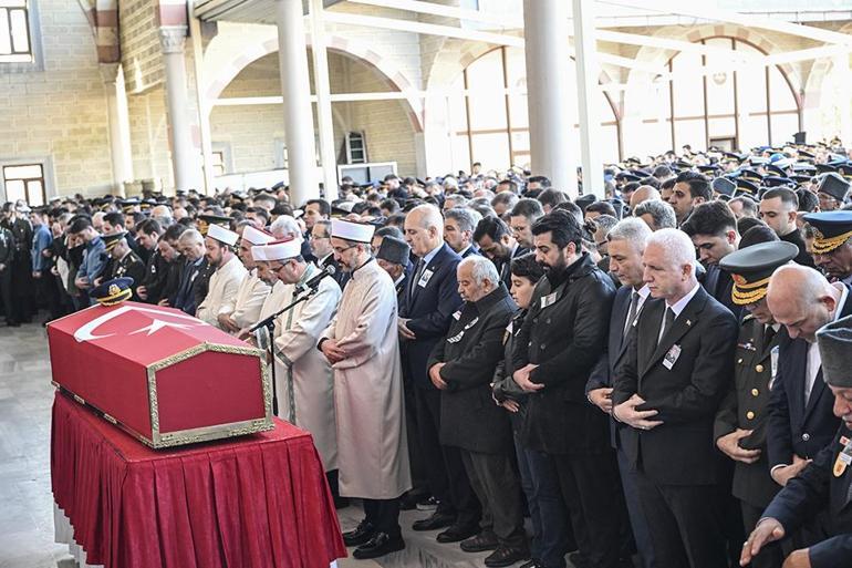 Şehit Hava Pilot Yarbay Gökhan Korkmaz son yolculuğuna uğurlandı