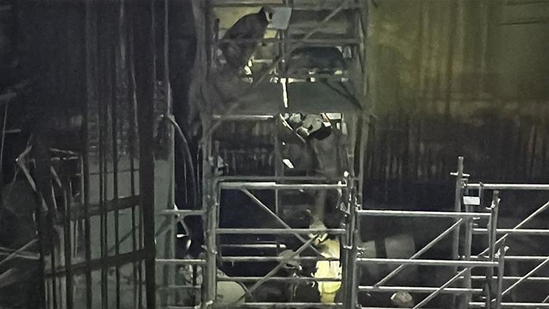 Son dakika haberi: Beyoğlunda metro inşaatında iskele çöktü: Yaralılar var...