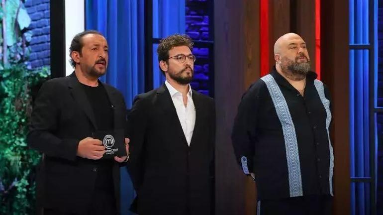 MASTERCHEF KİM ELENDİ 15 KASIM: MasterChef Türkiyede elenen yarışmacı kim oldu Ayten, Barış, Sümeyye, Murat Can MasterChef kim elendi, kim gitti