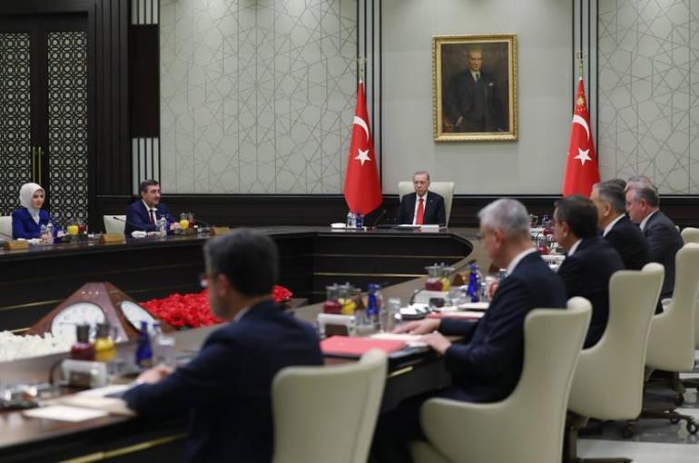 Cumhurbaşkanlığı Kabinesi toplanıyor Hangi konular masada İşte tüm detaylar...