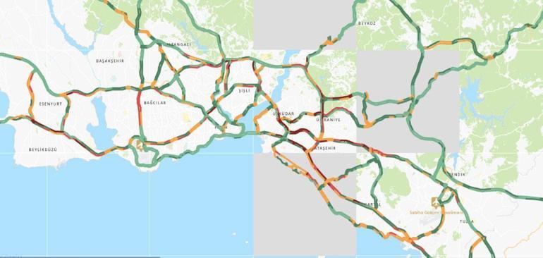 İstanbulda ara tatilin ardından ikinci iş gününde trafik yoğunluğu