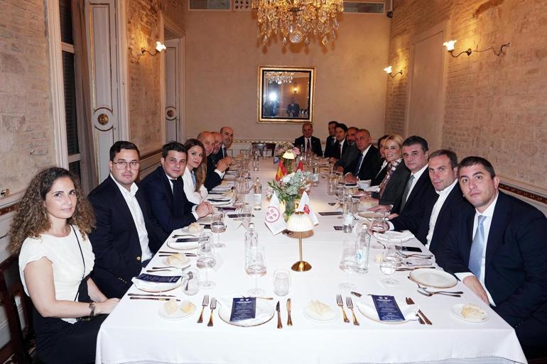 İspanya - Türkiye maçı öncesi dostluk yemeği