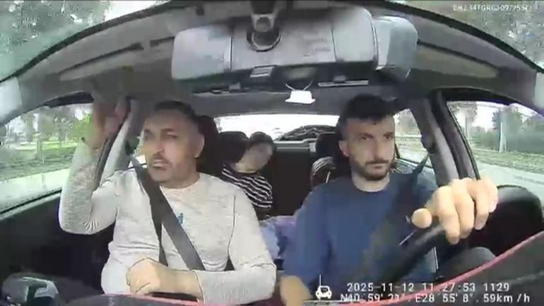  Kız çocuğu sürekli kusuyordu, anne baygındı