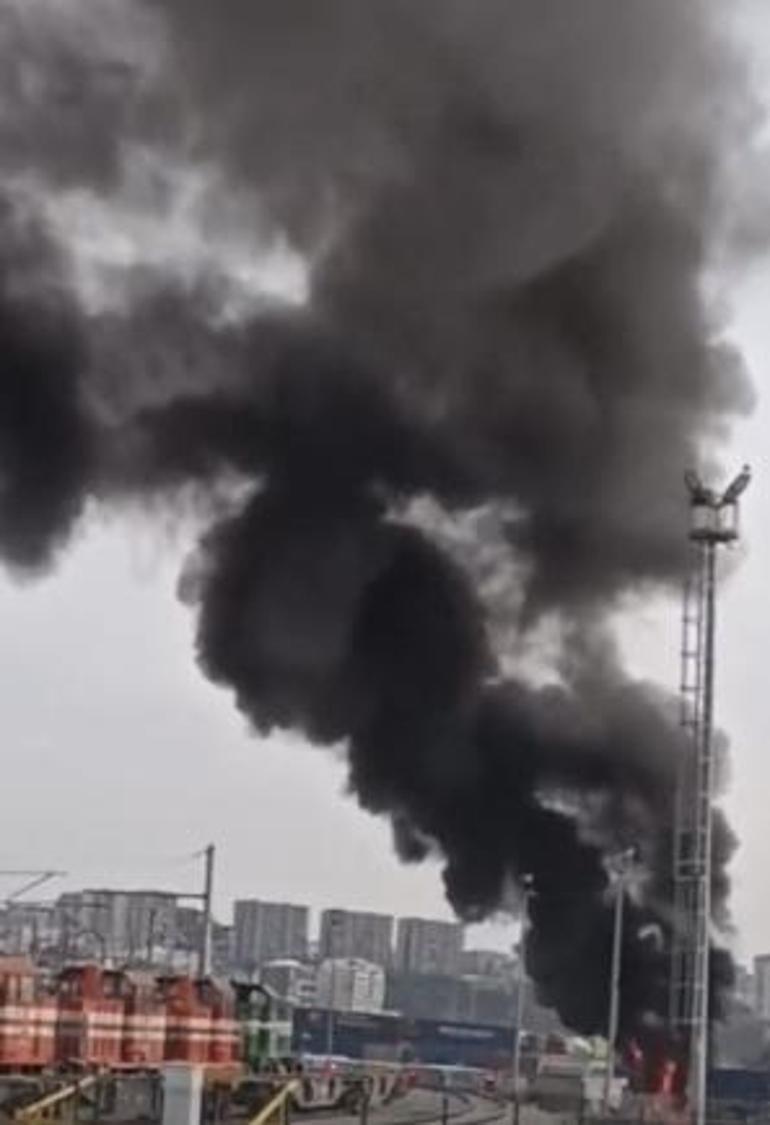  TIR dorsesi alevler içinde kaldı