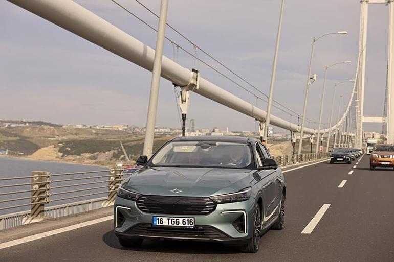 Togg, tek depo şarjla İstanbuldan İzmire ulaştı: CNN TÜRK T10Fle test sürüşüne çıktı