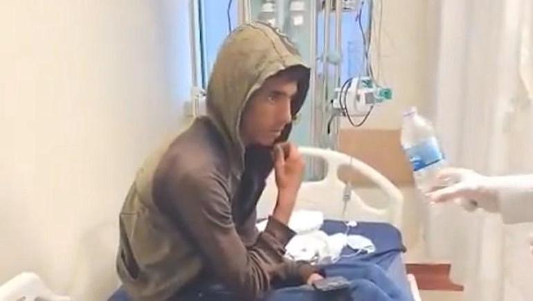  Su görünce kendinden geçmiş