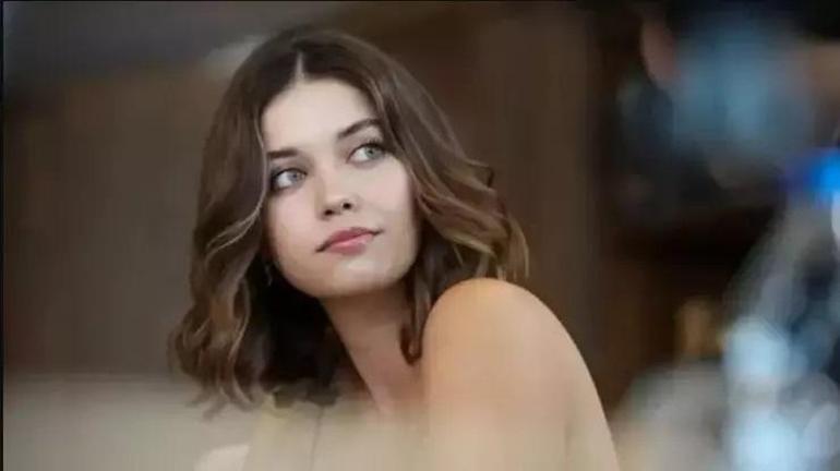 Afra Saraçoğlu kimdir, nereli ve kaç yaşında Afra Saraçoğlu ile Rahimcan Kapkap sevgili mi Kızılcık Şerbetinin Metehanı gündem oldu