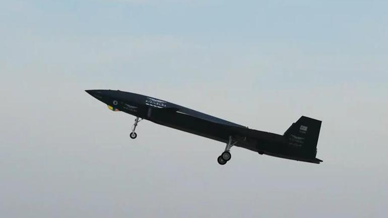 Bayraktar Kızılelma’nın test uçuşları sürüyor