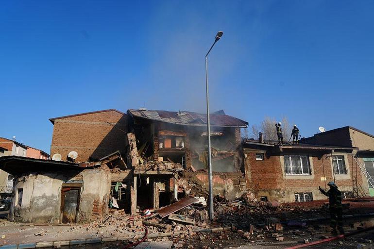  Erzurumda doğal gaz patlaması