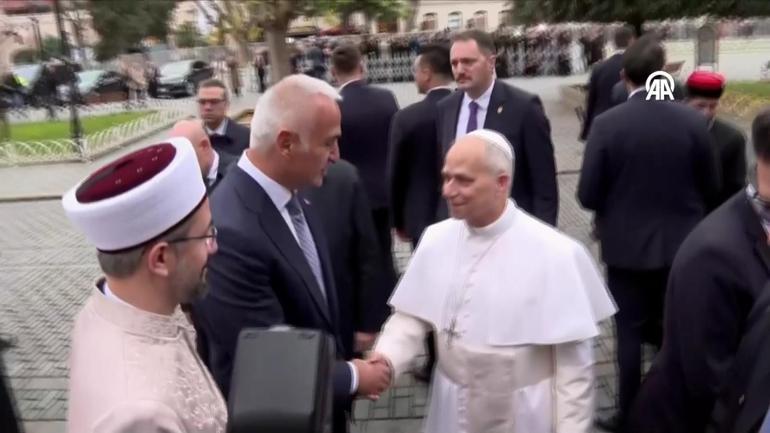 CANLI | Papa 14. Leodan Sultanahmet Camiine ziyaret