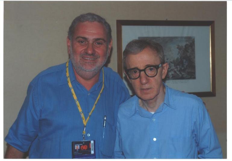 Woody Allen 90 Yaşında ve Hala Film Çeviriyor