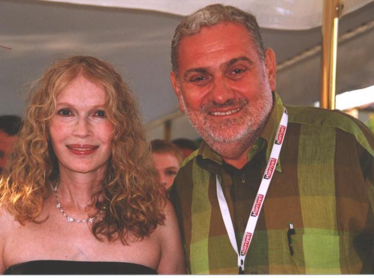 Woody Allen 90 Yaşında ve Hala Film Çeviriyor