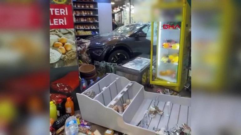 Fren yerine gaza bastı