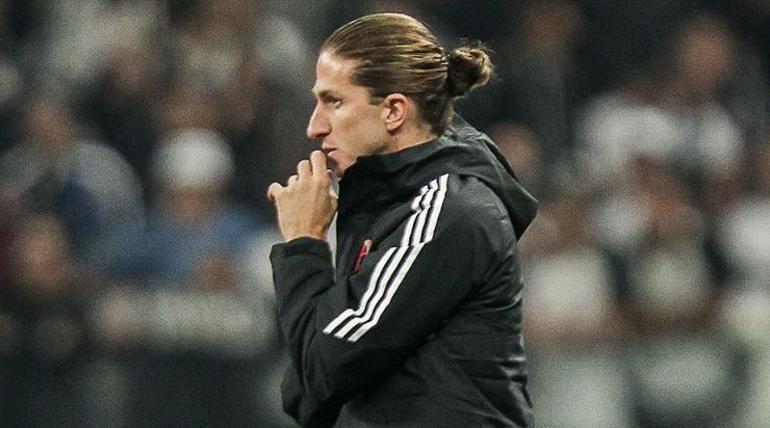 Genç Teknik Direktör Filipe Luis, kupa kazanmaya devam ediyor