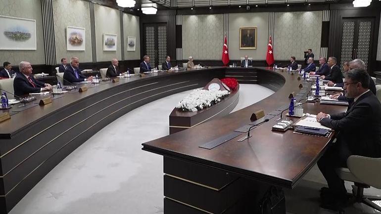 Kabine toplanıyor… İşte masadaki başlıklar