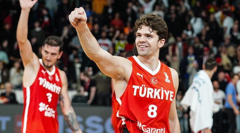 692c8ba9586197a571cd1fbf 12 Dev Adam, Dünya Kupası Elemeleri’nde 2’de 2 yaptı