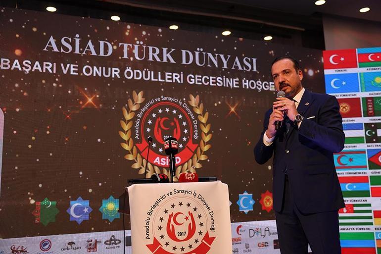 Akıl Çemberine En İyi Tartışma Programı ödülü