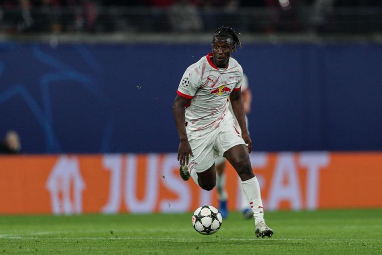 Fenerbahçe, kış transferi için iki yıldız isme odaklandı