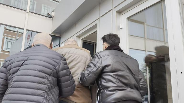  25 kilo altın ve 50 kilo gümüş buhar oldu