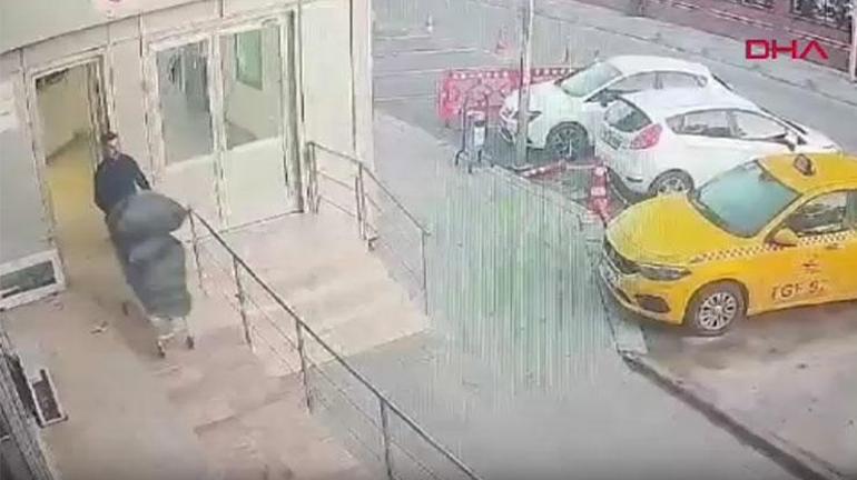  25 kilo altın ve 50 kilo gümüş buhar oldu