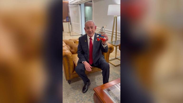 Yolsuzluk davasını önemsiz göstermeye çabalıyor | Netanyahu: “Bu bir Bugs Bunny davası”