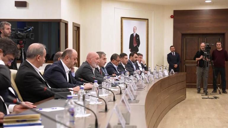 Asgari ücret masası kuruluyor 12 Aralık’taki toplantıya kimler katılacak