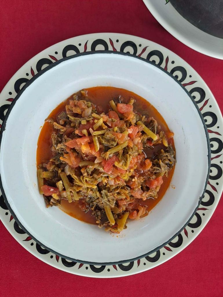 İzmirin eski lezzetleri kayıt altına alınıyor