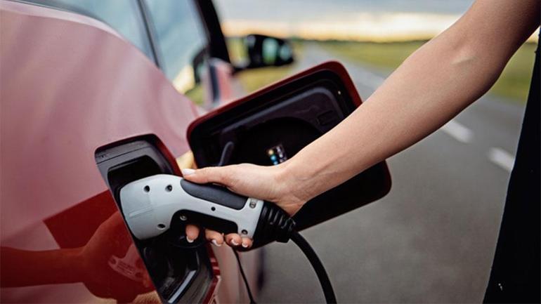 Elektrikli araç şarj tarifelerine esneklik geliyor