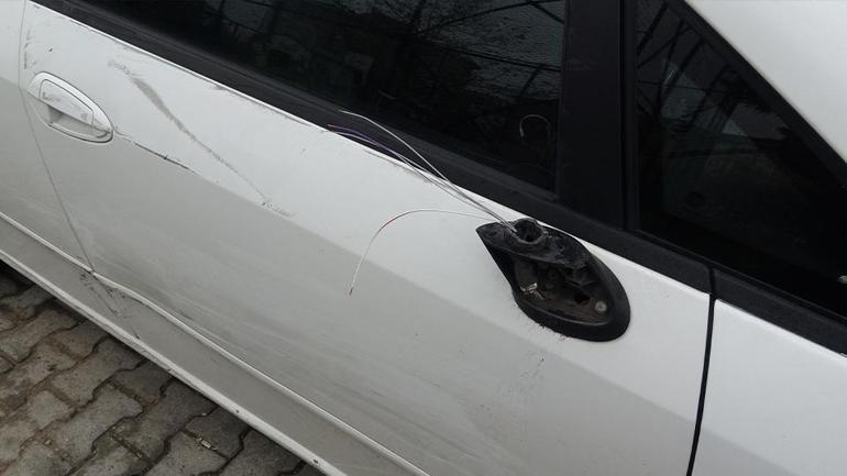  7 araca birden çarptı