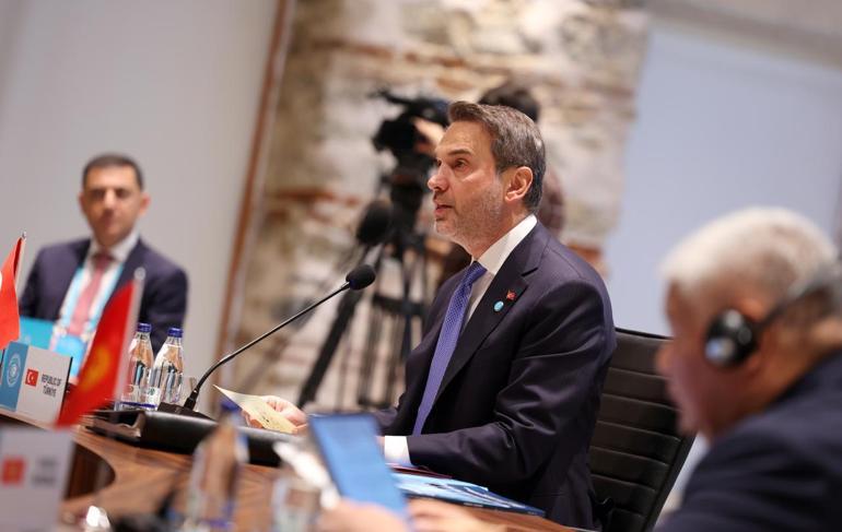 Enerji ve Tabii Kaynaklar Bakanı Bayraktar: Hazar’ın Türk dünyasını ayırmasını değil birleştirmesini sağlamalıyız