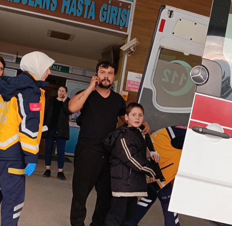 Nacakla oynadı, felaketi yaşadı Küçük çocuğun parmağı kopma noktasına geldi