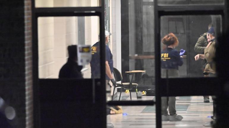 ABDde kanlı saldırı Brown Üniversitesinde silah sesleri: 2 ölü, 9 yaralı