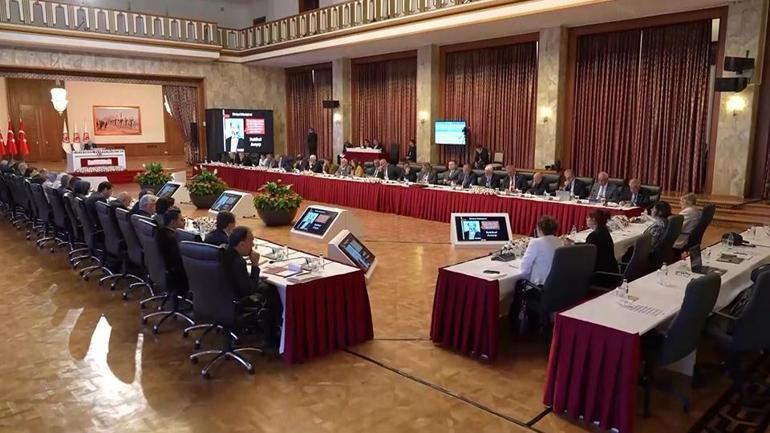  Yurtsever solcu sürece destek verir