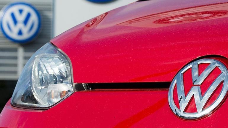 SESSİZ ÇÖKÜŞ MÜ BAŞLADI Alman devi Volkswagen’de 88 yıl sonra bir ilk: Resmen kapatıyor