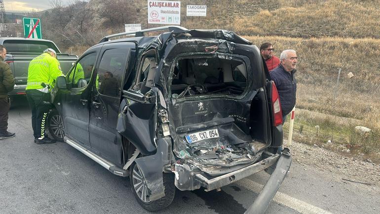  Vinç 13 araca çarptı, yaralılar var...